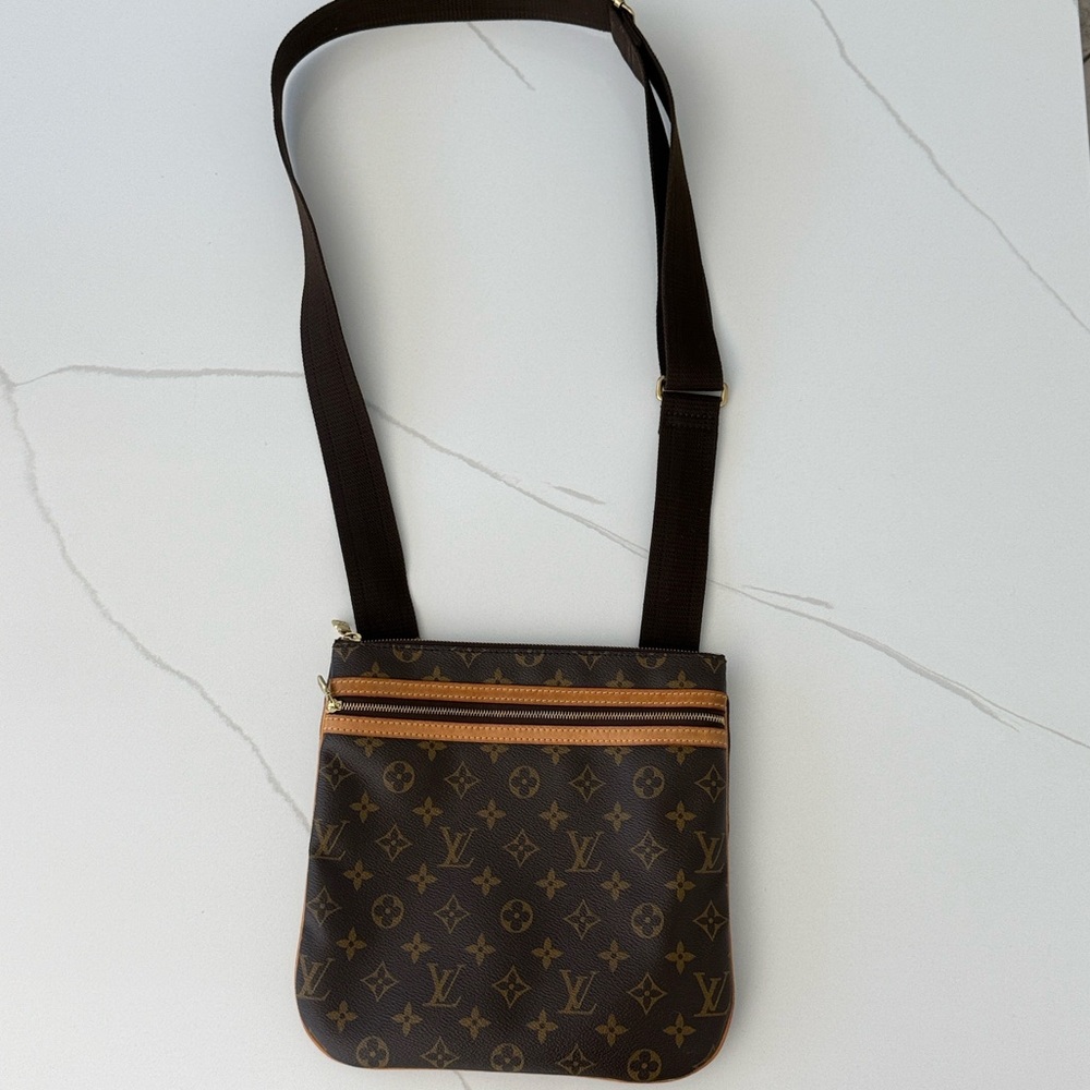 Louis Vuitton Pochette Bosphore crossbody bag